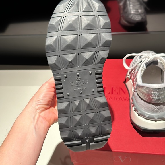 BRAND NEW never worn silver Valentino lace sneakers, size 6 1/2! - Picture 5 of 7